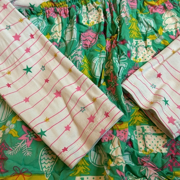 Subtle holiday tunic - Picture 4 of 4